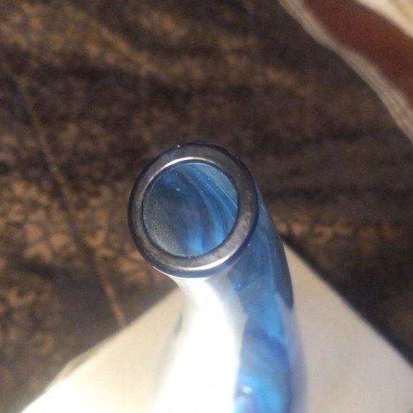 Tote # 2 blue blown glass Ikea vase - Picture 2 of 3